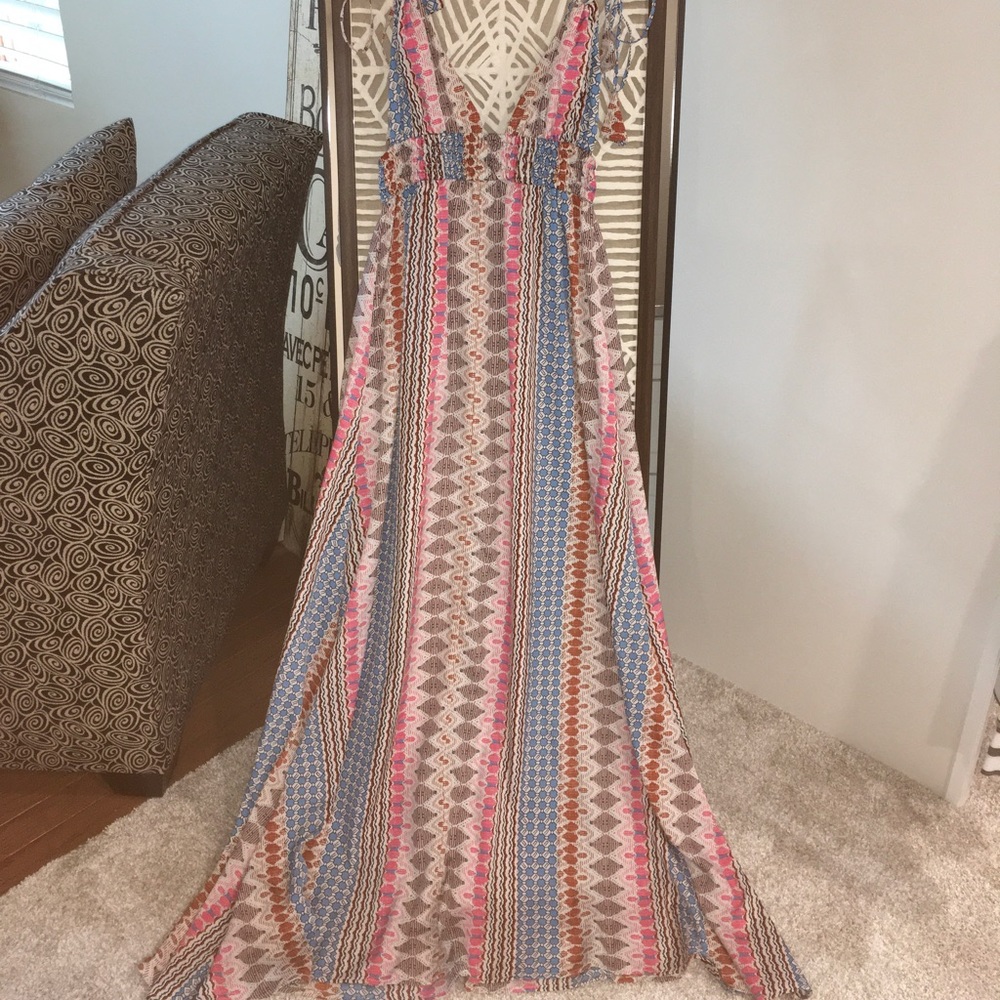 Maxin' Relaxin' Blue Multi Print Sleeveless Tie-Strap Maxi Dress- - Picture 3 of 4